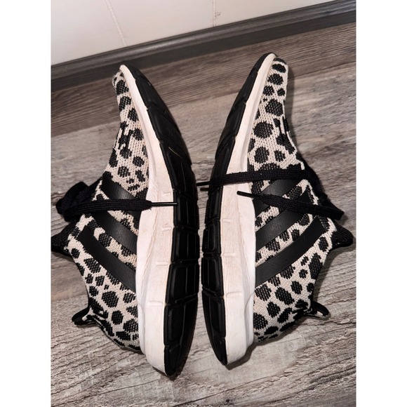 Adidas Swift Run Leopard Print Black White Womens Sneakers BD7962 Size 6.5 - Picture 4 of 6